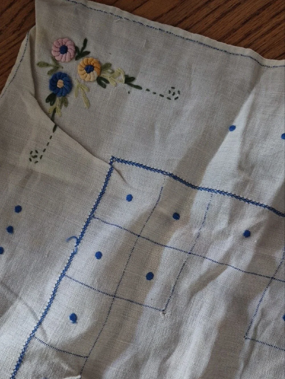 Embroidered White Cotton Table Runner Linen with Blue Floral Accents